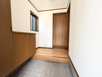 【玄関】 | 高槻市古曽部町2丁目　中古戸建