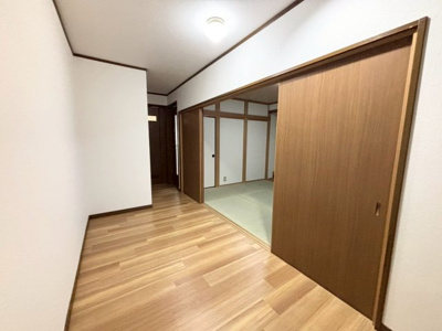 【内装】 | 高槻市古曽部町2丁目　中古戸建