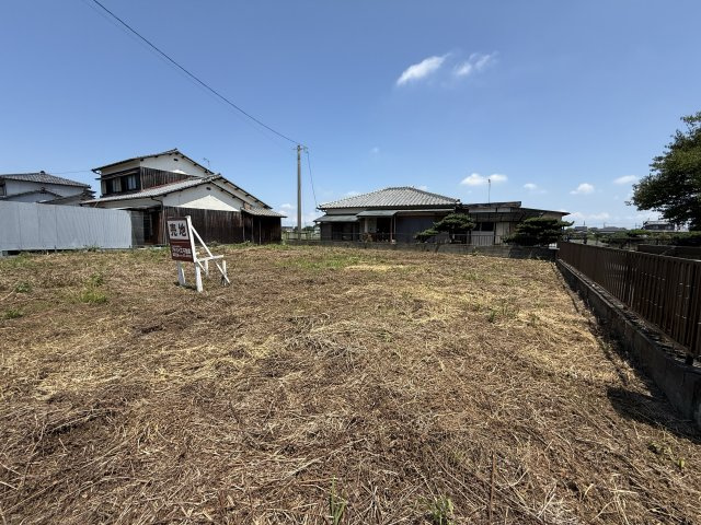 三橋町磯鳥売地の外観