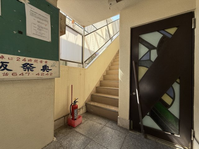 ABAマンションのエントランス