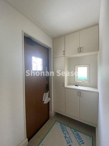 【玄関】 | 履物が雑多にならず、気持ちよくお出迎えができるシューズBOXを新設！