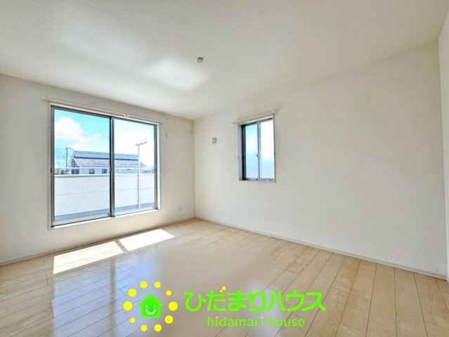 加須市南篠崎　中古一戸建ての寝室