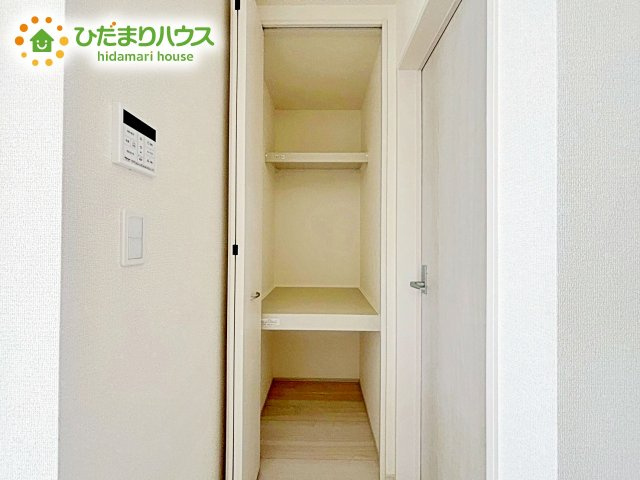 【収納】 | 水戸河和田町3期　新築戸建　1号棟 | ちょこっとした収納があることで、消耗品のストックをするのにも便利です☆