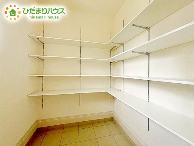 【収納】 | 水戸河和田町3期　新築戸建　1号棟 | 非常時の飲食物のストックもしっかりできますね♪