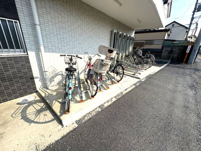 【その他共用部分】 | Binario | 駐輪場です