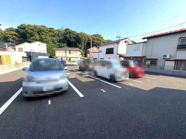 Binarioの駐車場