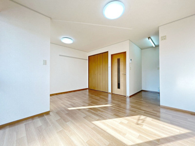 【内装】 | サンライズ　Ａ