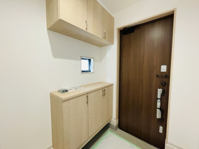 【玄関】 | 上里町金久保22-P1  いろどりアイタウン　新築戸建　全1棟　1号棟