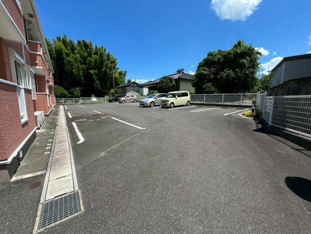 【駐車場】 | オリゾンテ