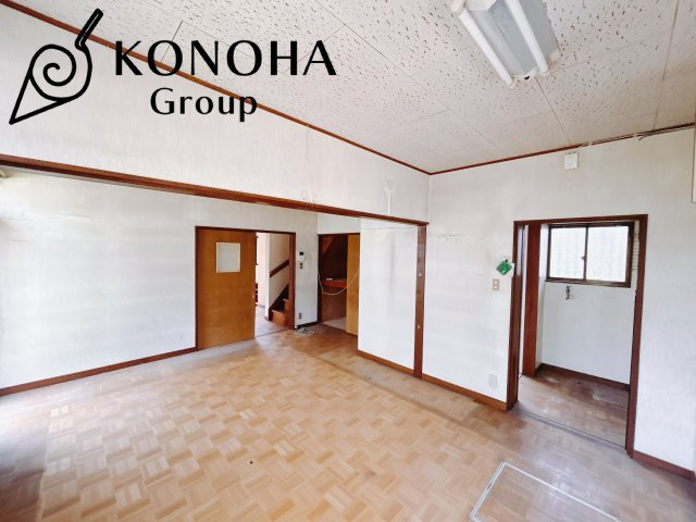 【中古戸建】高崎市片岡町の居間・リビング|家族とのコミュニケーションがとりやすく絆が深まります。