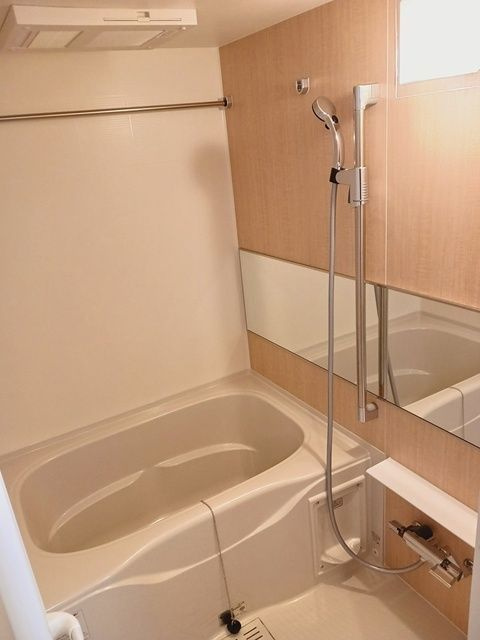 クラルテ目白の浴室