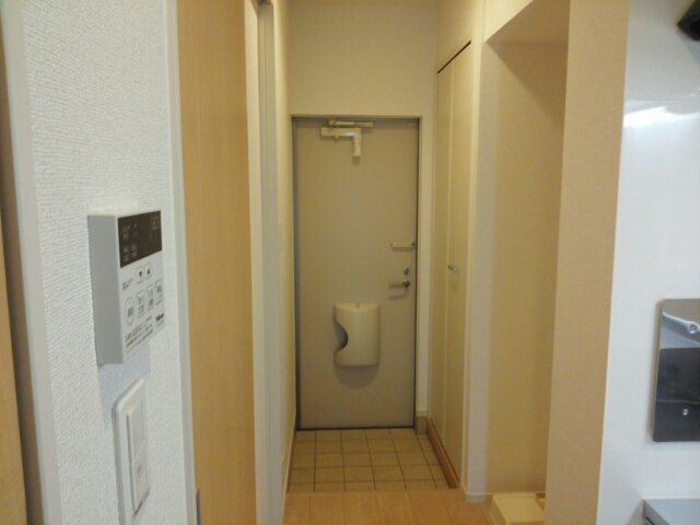 ミーティア　Ⅲの玄関