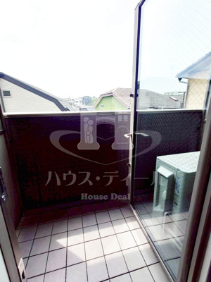 【バルコニー】 | ロッソ・カンパーナ | 開放的で明るい空間を演出してくれるバルコニーです