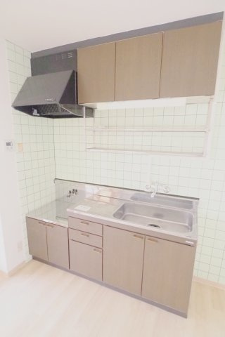 グリーンシャトー畑井のキッチン