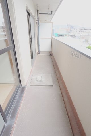 グリーンシャトー畑井のバルコニー