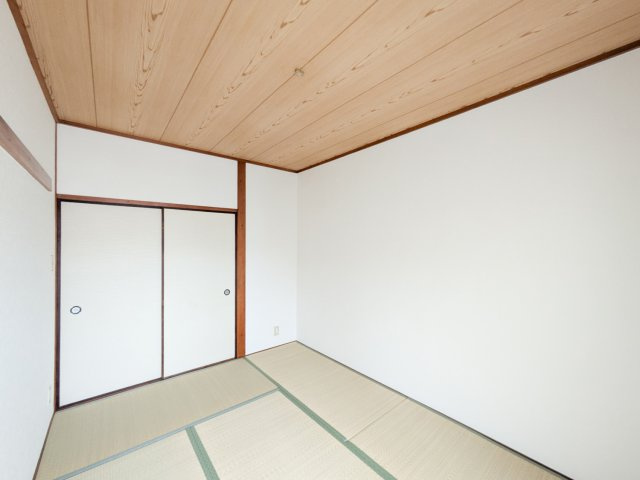 本山中町マンションの和室