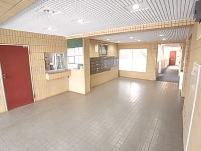 【エントランス】 | ＬＥＯ拾八番館 | 落ち着いたエントランスです