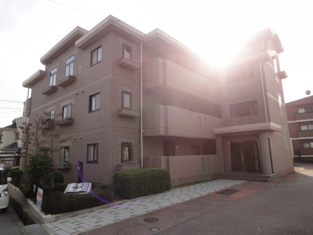 宝塚市山本西３丁目の賃貸マンション
