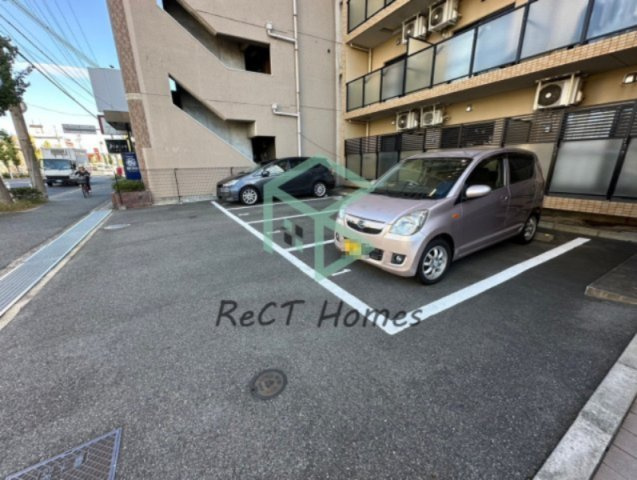 インタービレッジ土山の駐車場