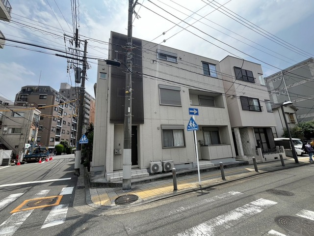 二ツ谷メゾンの外観