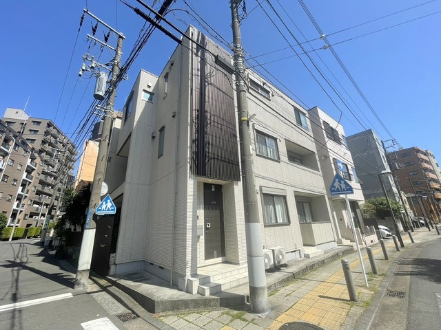 二ツ谷メゾンのエントランス|耐震耐火構造の旭化成ヘーベルメゾン