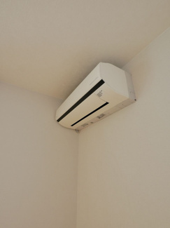 【その他】 | 甲斐市西八幡 平成29年築住友林業施工中古 土地103坪 | 全部屋（合計5台）エアコン付き