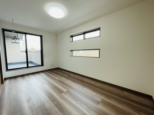 【寝室】 | 熊谷市上之第９期　ワイウッドコート　新築戸建　全4棟　4号棟