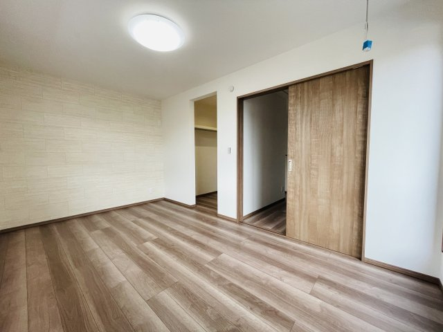 【寝室】 | 熊谷市上之第９期　ワイウッドコート　新築戸建　全4棟　4号棟