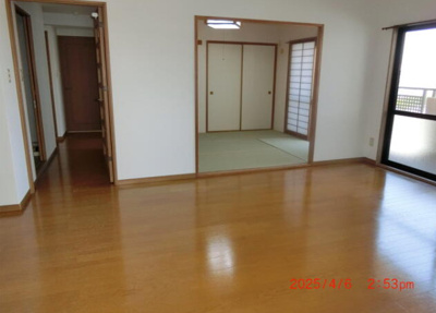 【居間・リビング】 | ダイアパレスグランドツイン水前寺