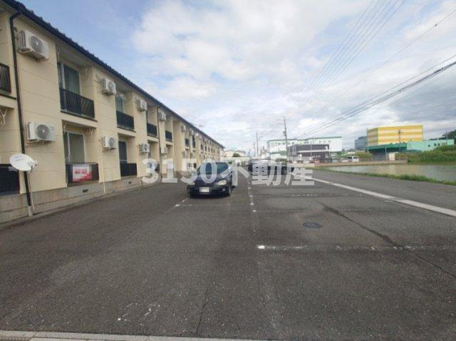 ＳＫＹＲＯＣＫＥＴⅠの駐車場