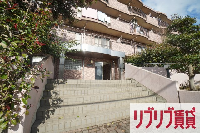 ラフィネ小倉のエントランス