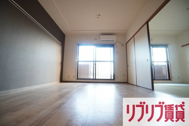 ラフィネ小倉の居間・リビング