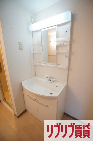 ラフィネ小倉の洗面所