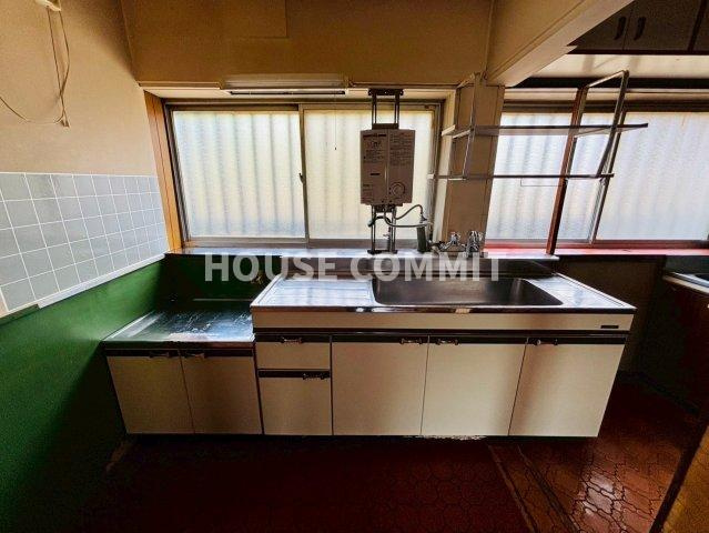 中古戸建のキッチン