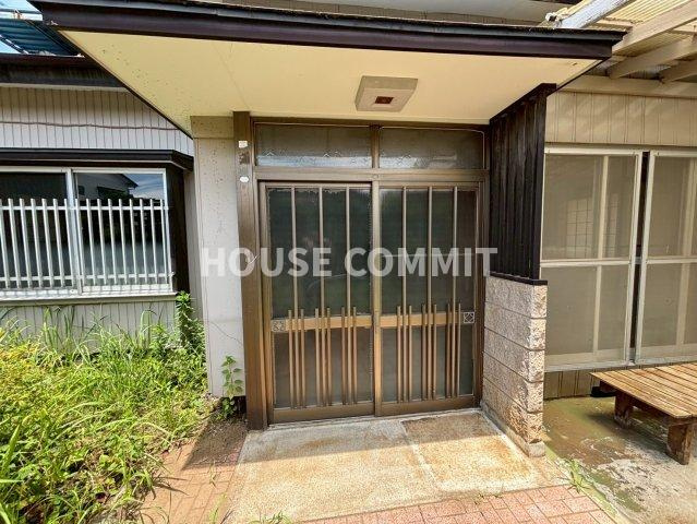 中古戸建の玄関