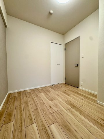 アンビエント鴻池新田の洋室