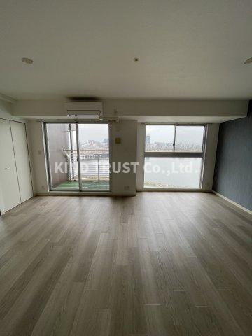 リバープレイス梅田北の居間・リビング|ゆったりとしたリビングです