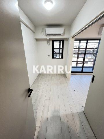 LA GRACE SENBAYASHIの洋室