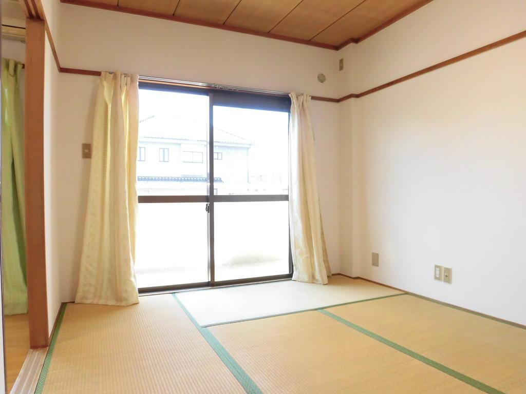 森山ハイツの和室