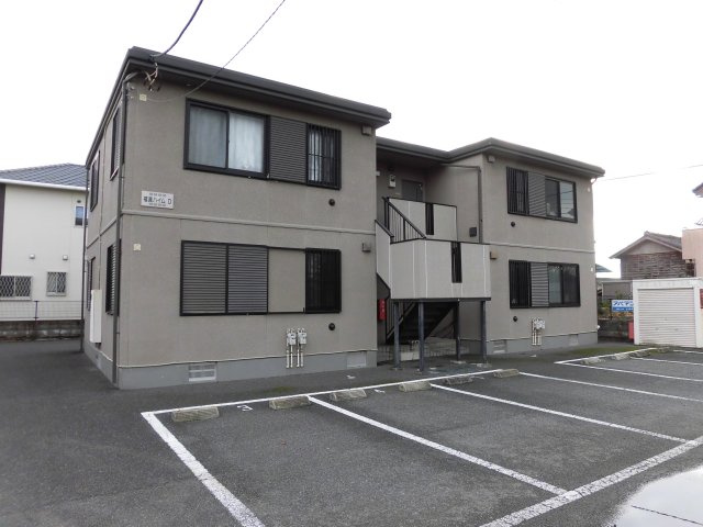 福真ハイムＤの駐車場