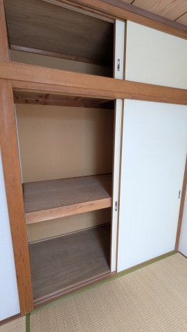 荻野アパートAの収納