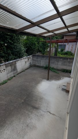 荻野アパートAのバルコニー