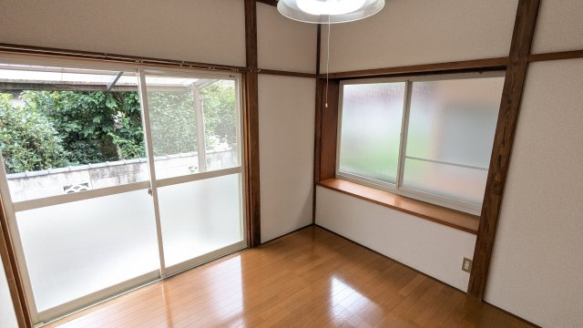 荻野アパートAの居間・リビング