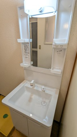 荻野アパートAの洗面所