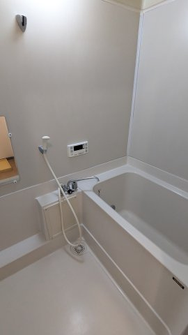 荻野アパートAの浴室