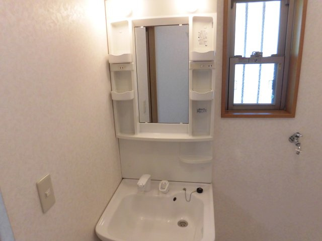 テラッツア・Tの独立洗面台