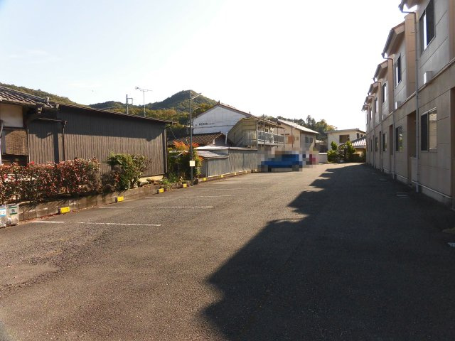 テラッツア・Tの駐車場