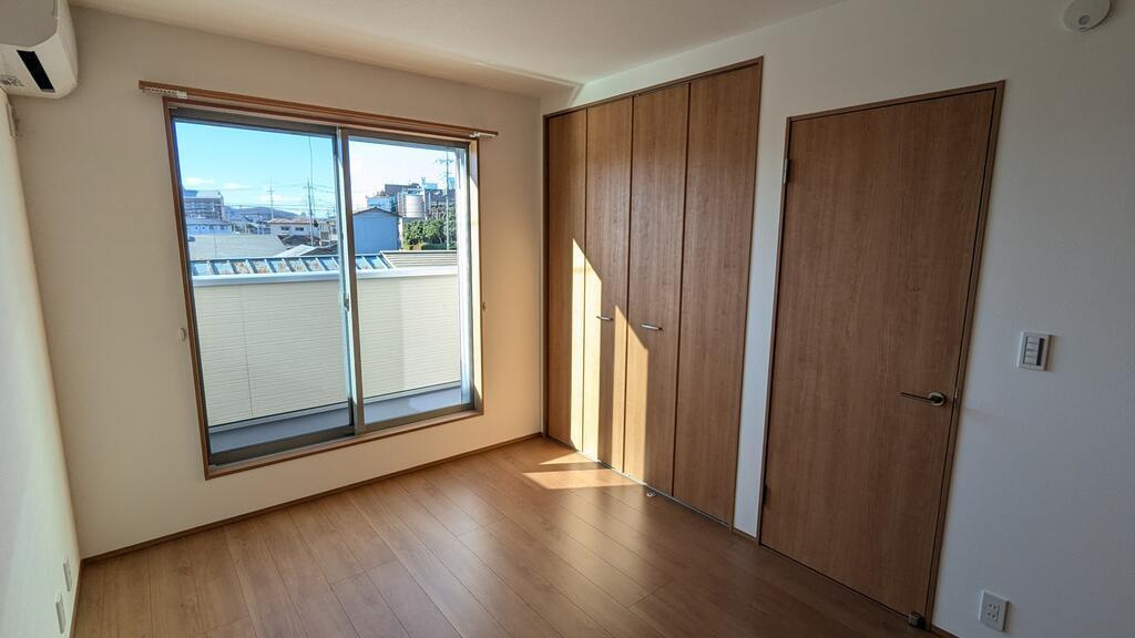 錦Ⅱの洋室|二階洋室①