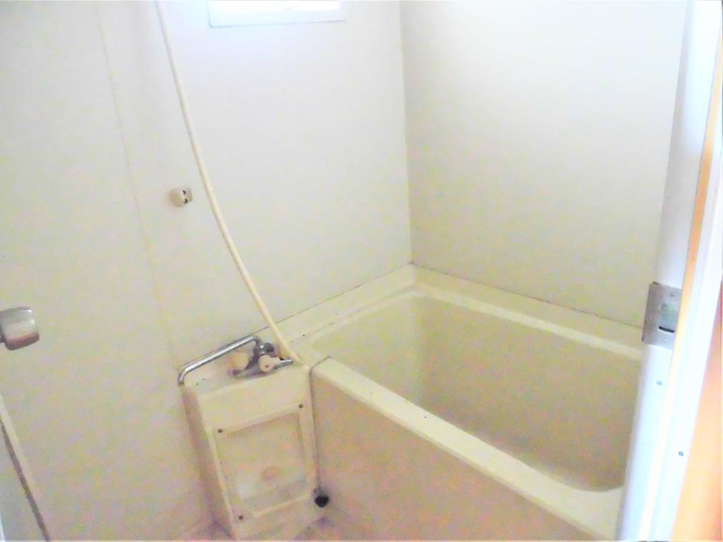 メゾンサワの浴室|追い焚き機能付き