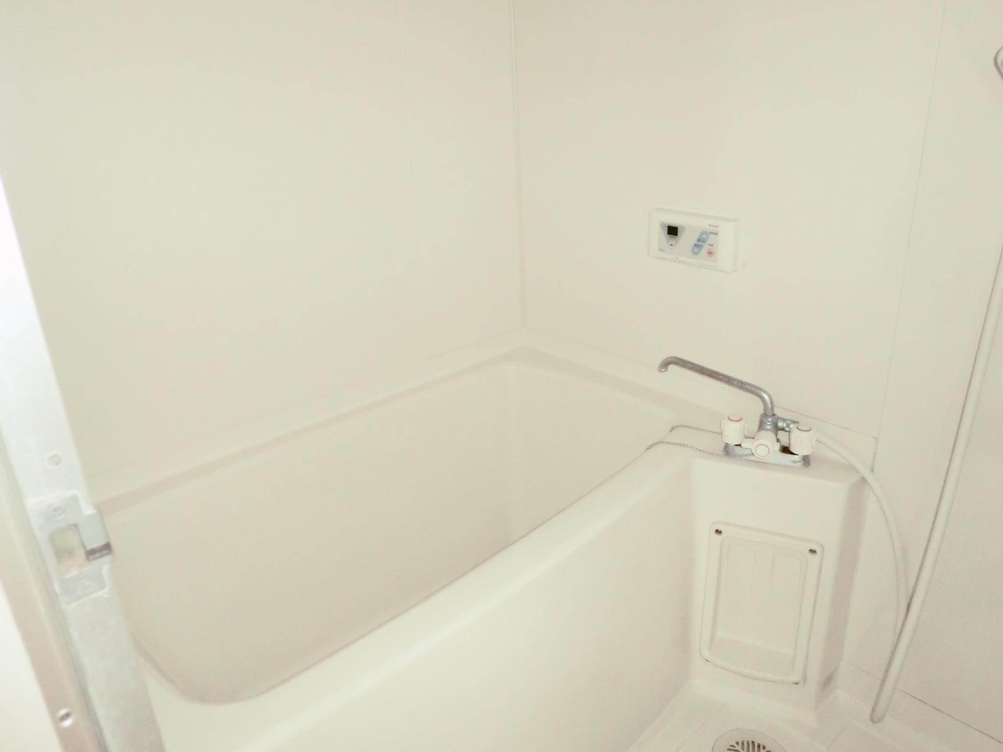 マンションAOYAGIの浴室